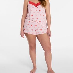 Chic Lip Print Sleepwear Set in Pink and Red